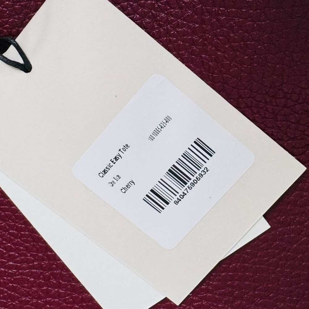 Cuyana Classic Easy Tote in Cherry NWT - Picture 11 of 15